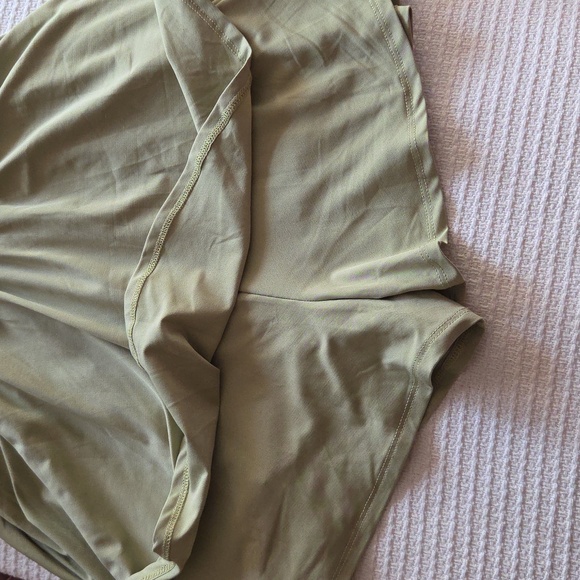 Windsor Olive Off-Shoulder Romper - Picture 5 of 6